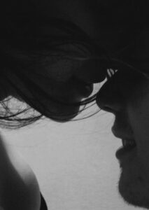 رواية عشق ومنتصر - اتجوز مرات اخوه (كاملة) جميع الفصول The Last Line