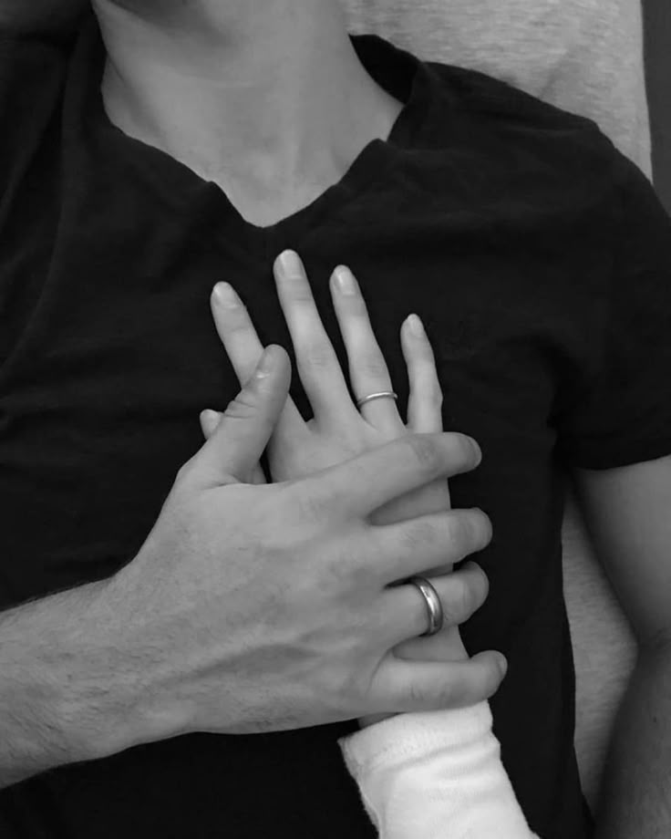 رواية أصداء القلب (كاملة) جميع الفصول بقلم آية الفرجاني